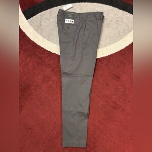 Banana Republic Men’s Gray Athletic Tapered Rapid Movement Chino NWT